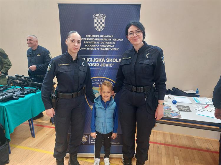 Slika /slike-vijesti/2025 godina/Dan otvorenih vrata policije/20250425_112306.jpg